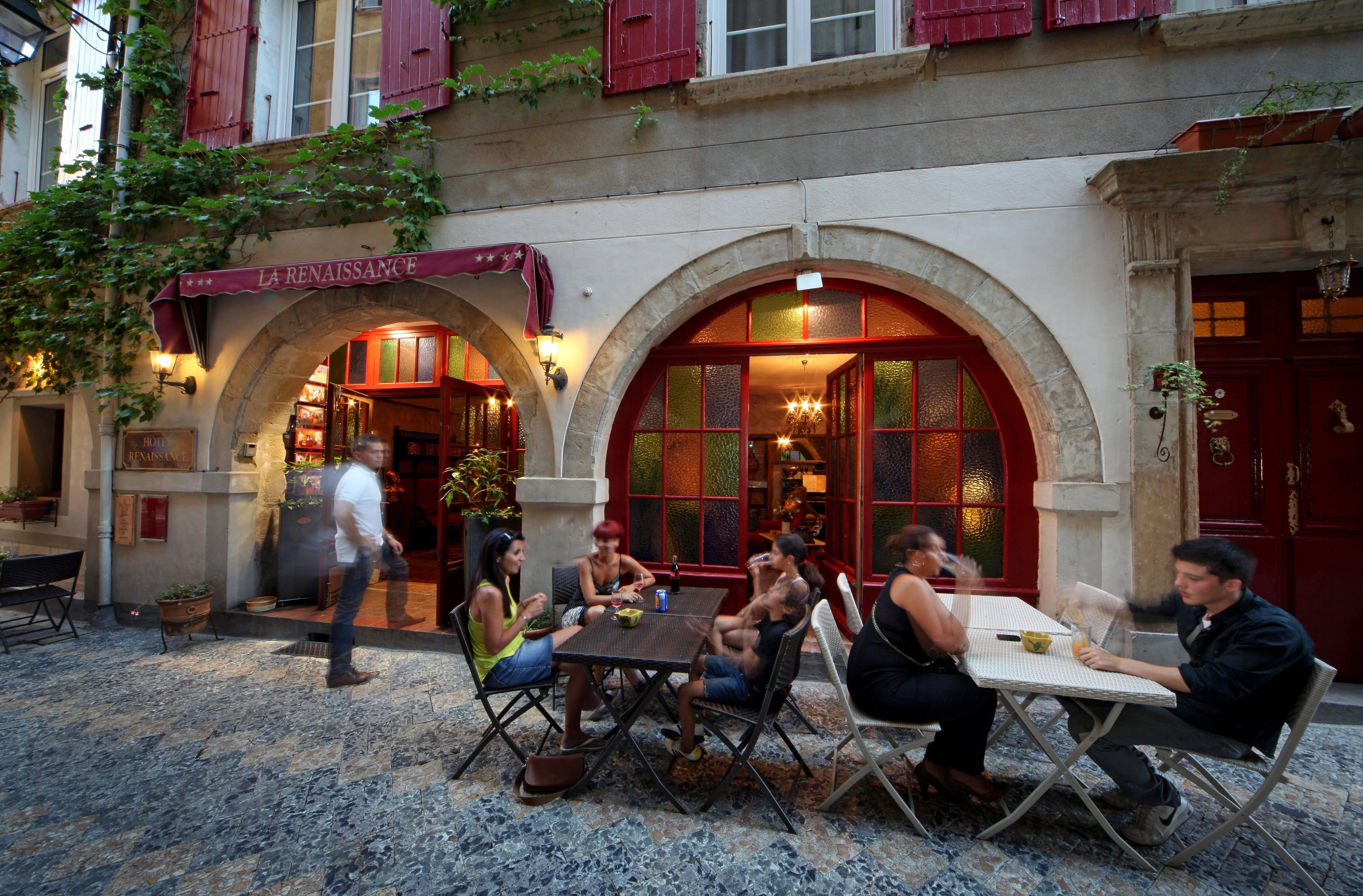 Hotel Renaissance Castres  Exterior foto